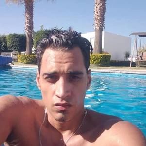 Meet your Posher, Lamine